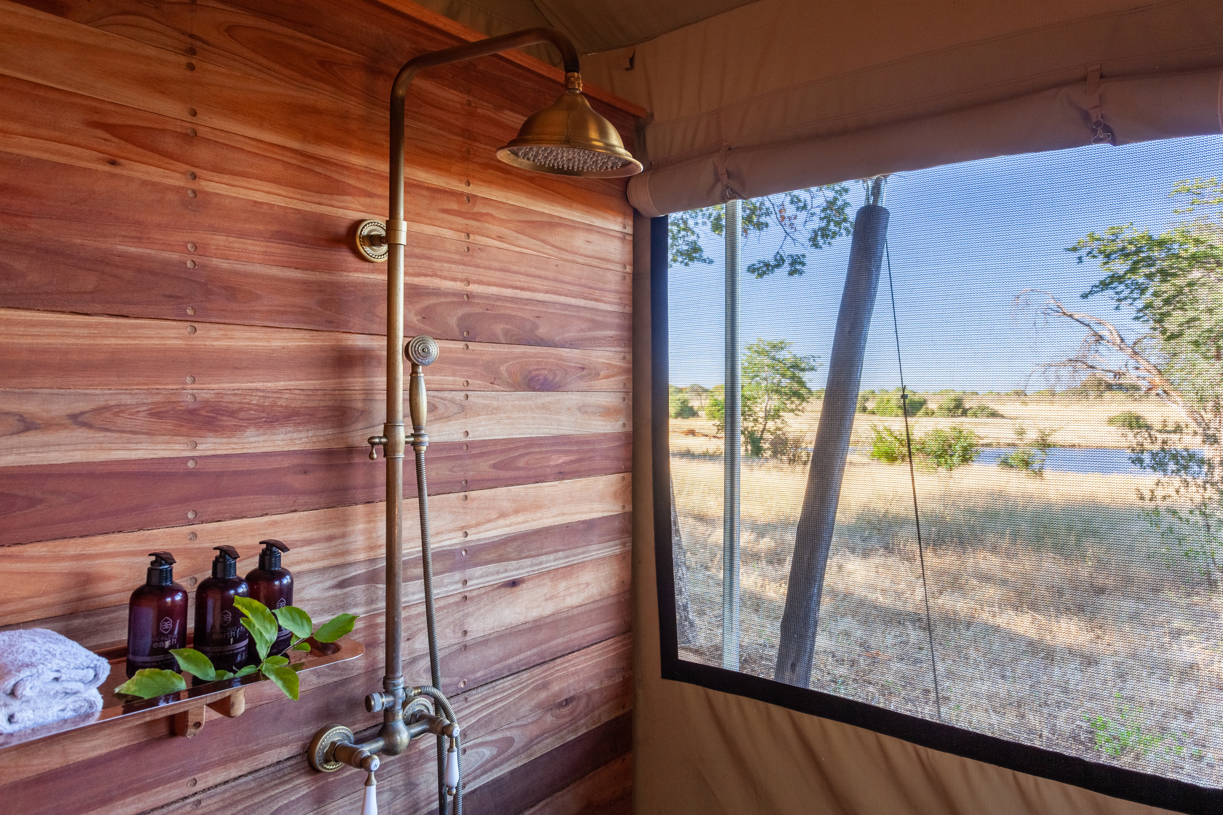 Machaba Verneys Accommodation Tent Family Mvr 009