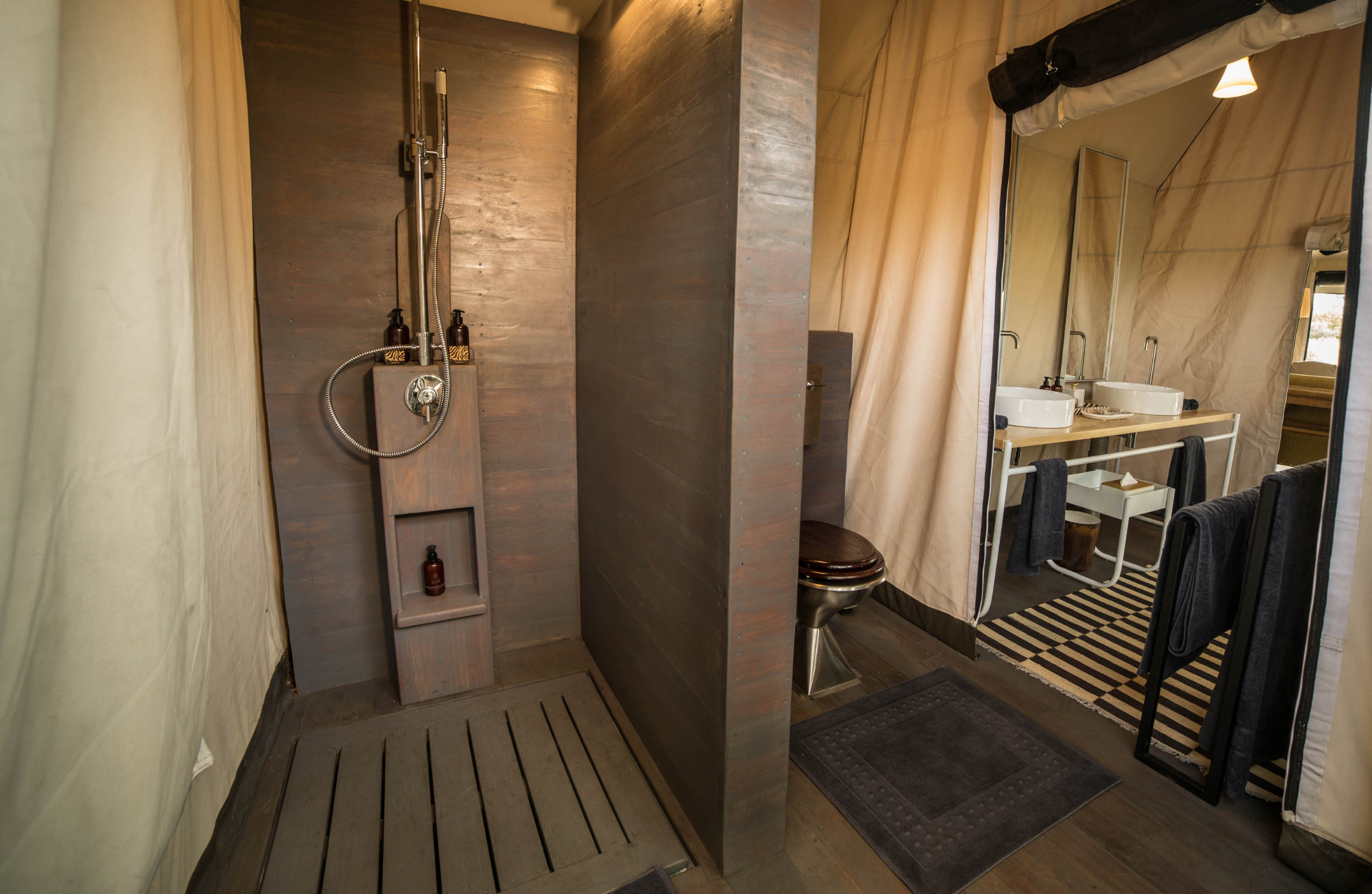 Full Ensuite Bathrooms