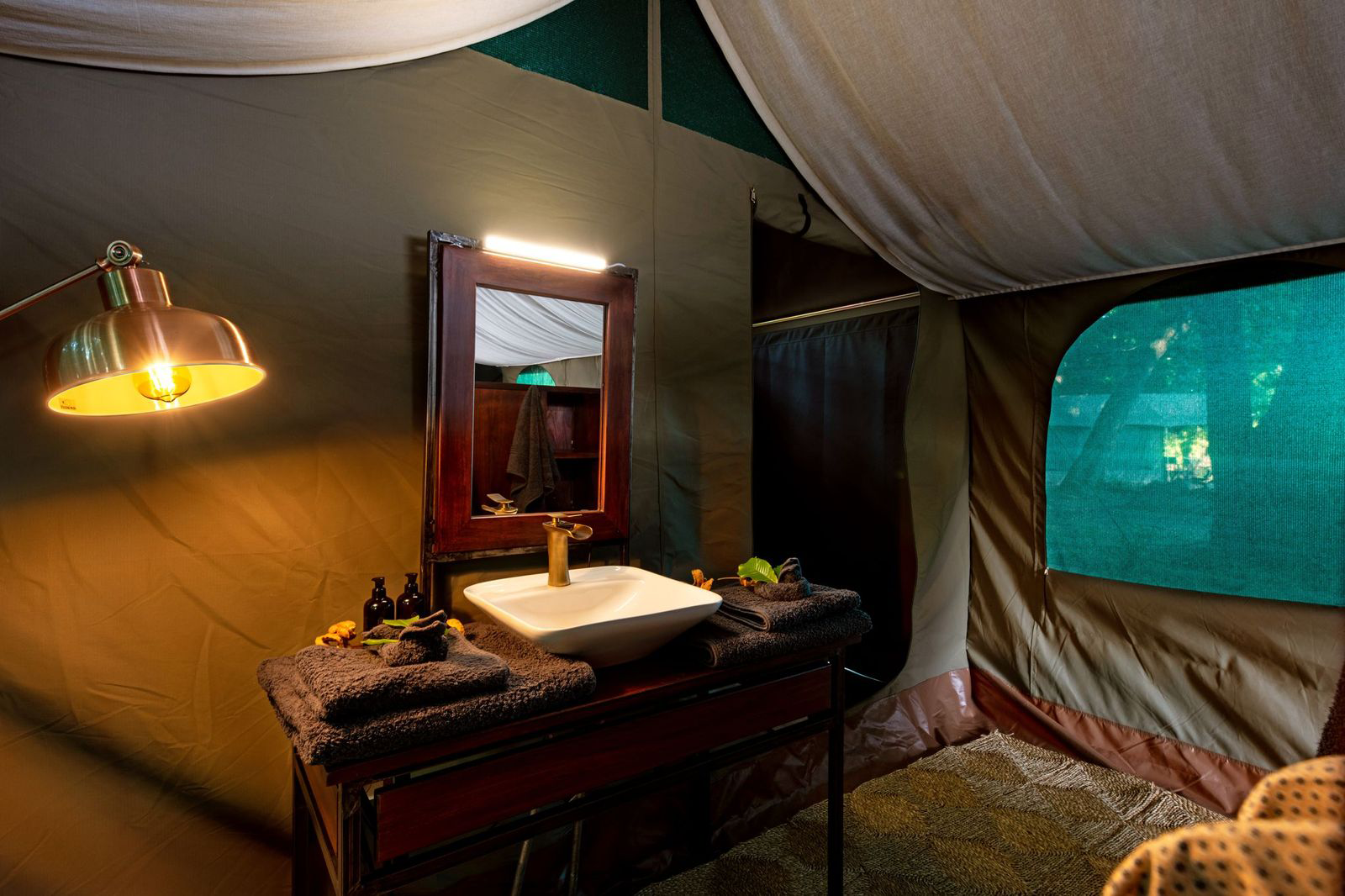 Sumptuous Towels And Decadent Bath Products