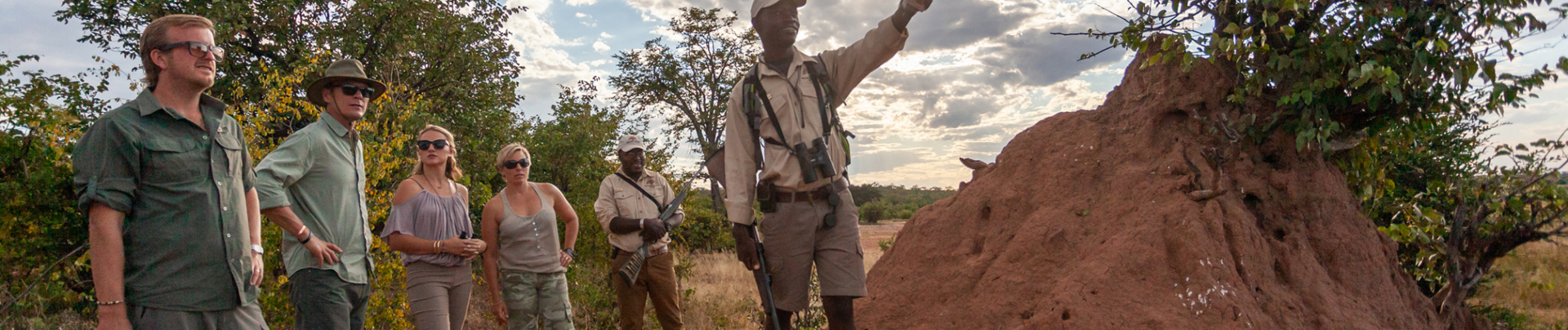 Machaba Safaris   Zimbabwe   Hwange National Park   Deteema Springs   Wildlife Sightings   June 2022   Learnnig About Tracking