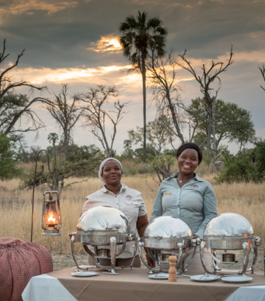 Machaba Safaris   Botswana   Okavango   Gomoti Plains   April   2022   Setting Up Dinner 2